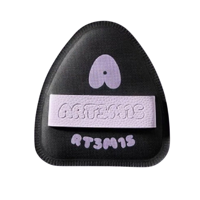 ART3M1S Hei Hei Black Puff