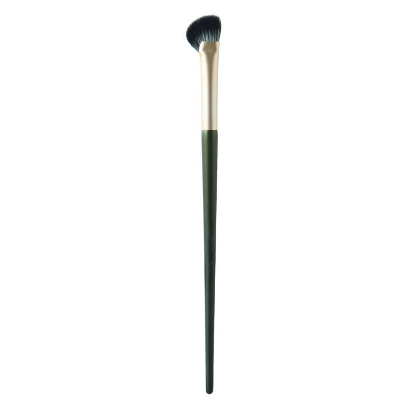 AESTHA Scythe-Shaped Brush & Soft Pointed Eyeshadow Brush