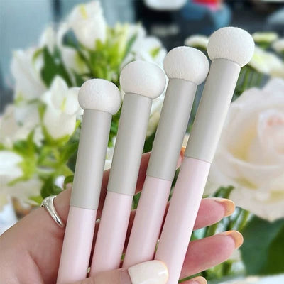 AESTHA Concealer Bun Brush & Eyebrow Brush