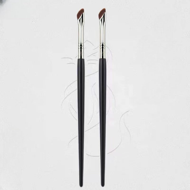 AESTHA Precision Eyeliner Set